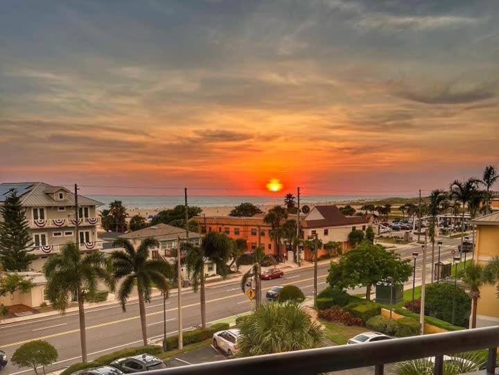 Treasure Island Beach Retreat St. Pete Beach Exteriér fotografie